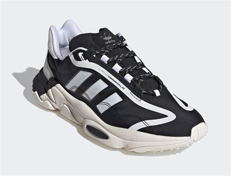 adidas pure ozweego